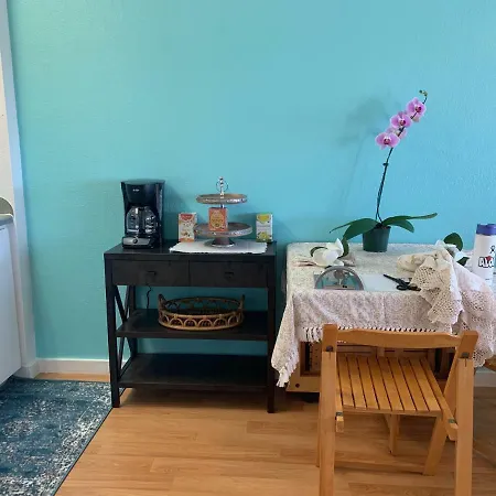 Kona West Apartment